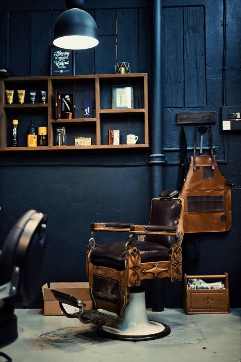 Sleek Barbershop Image