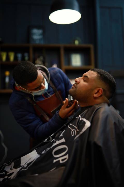 Sleek Barbershop Image