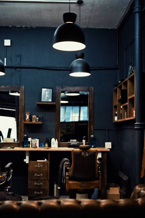 Sleek Barbershop Image